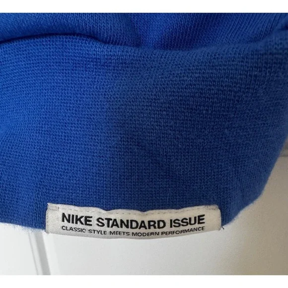 Nike Standard Issue Splatter FleeceHoodie Mens Size L Game Royal Blue DM8007